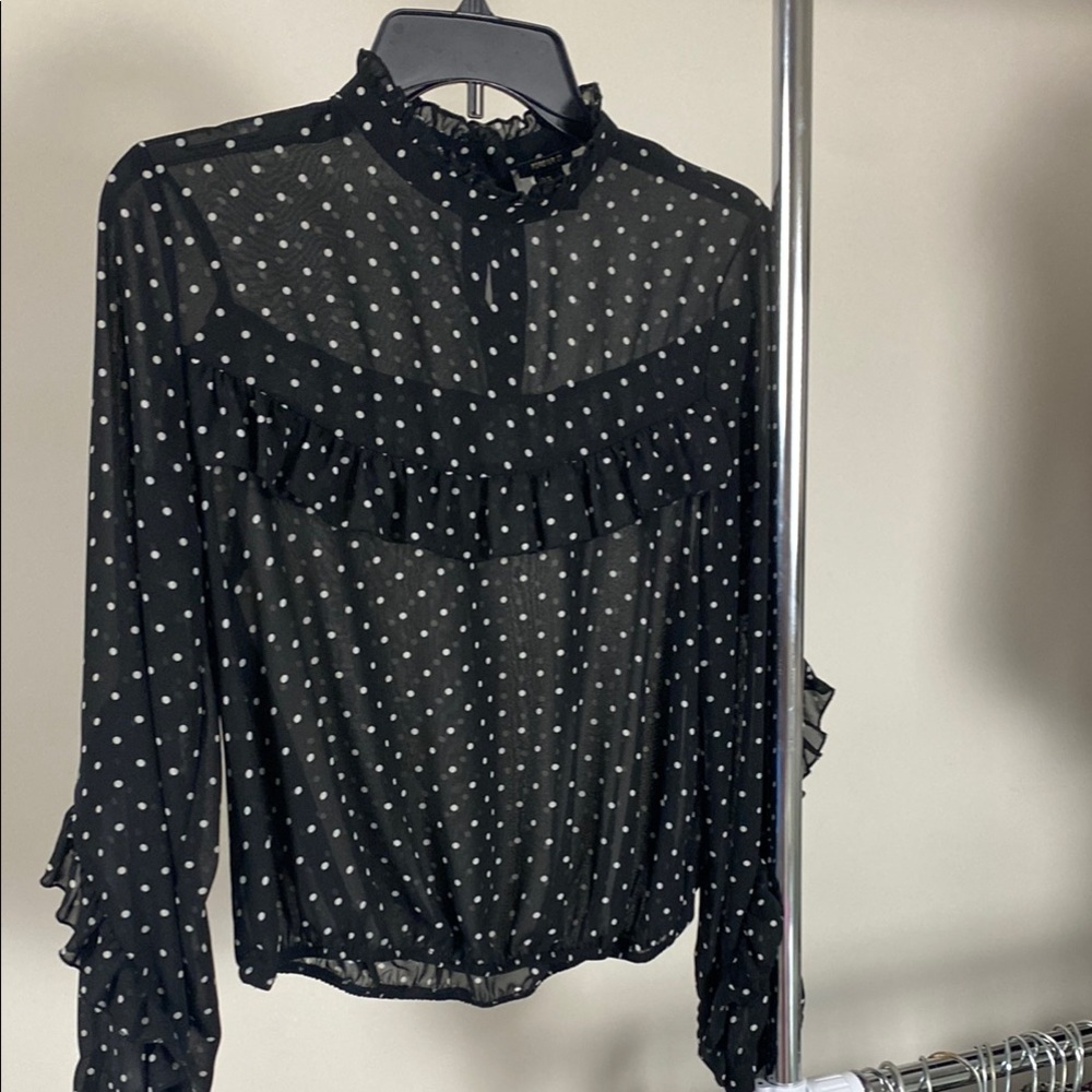Black and White Puff Sleeve Ruffled Blouse